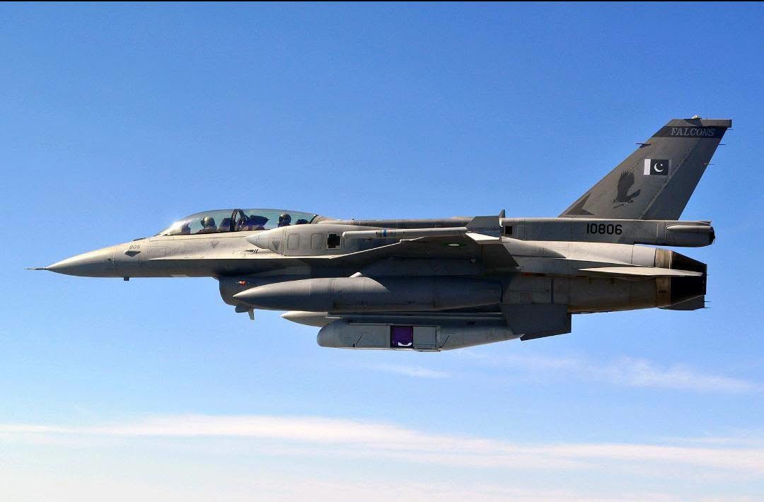 巴基斯坦空军（PAF）第5“猎鹰”中队F16C/D今日战隼军用飞机信息汇 201