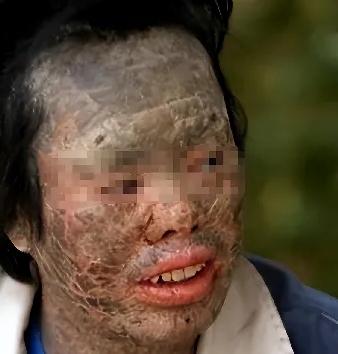 吃蛇太多变蛇人？村民韩永波有个特殊的爱好——爱吃蛇，不仅顿顿有蛇肉，还必须是新鲜