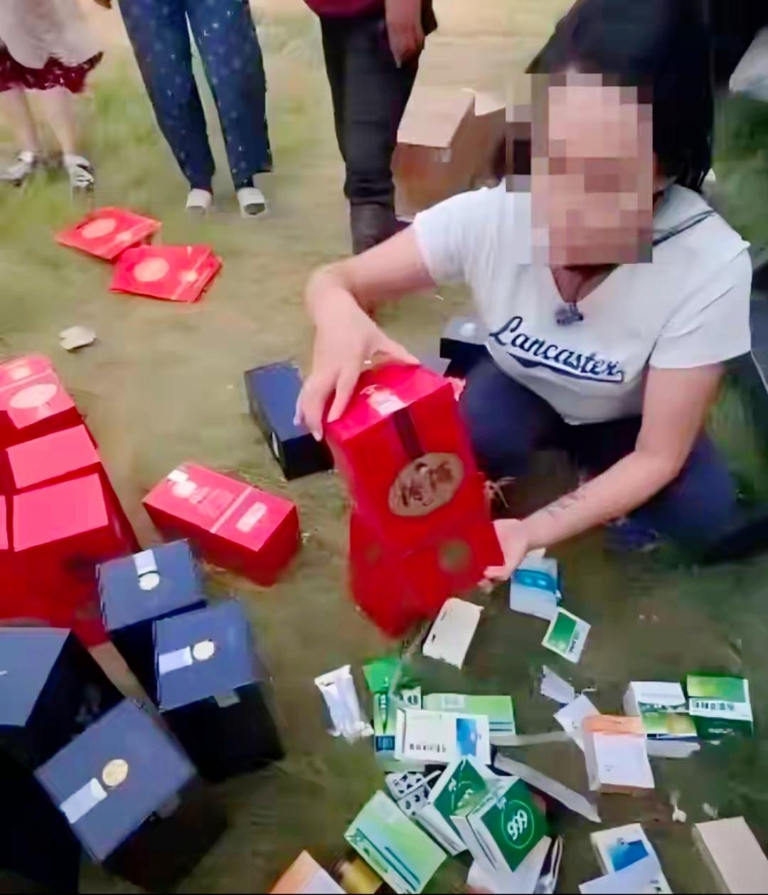 中方企业被砸第四天，蒙古方面终于发声：你们砸的都是自己的饭碗
 
好好的合作项目
