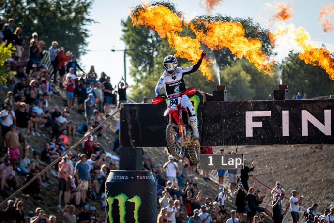 有点不可思议啊，科宁兄弟创造历史！在26年的MXGP世界摩托车越野锦标赛，科宁兄