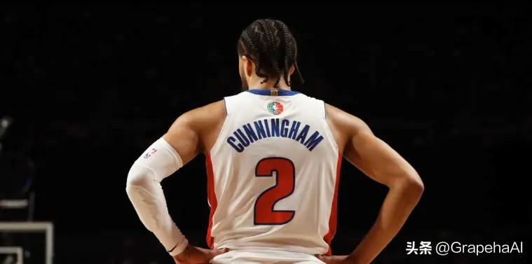 坎宁安的经纪人杰夫-施瓦茨向ESPN发表声明，呼吁联盟为65场规则设立例外，不应