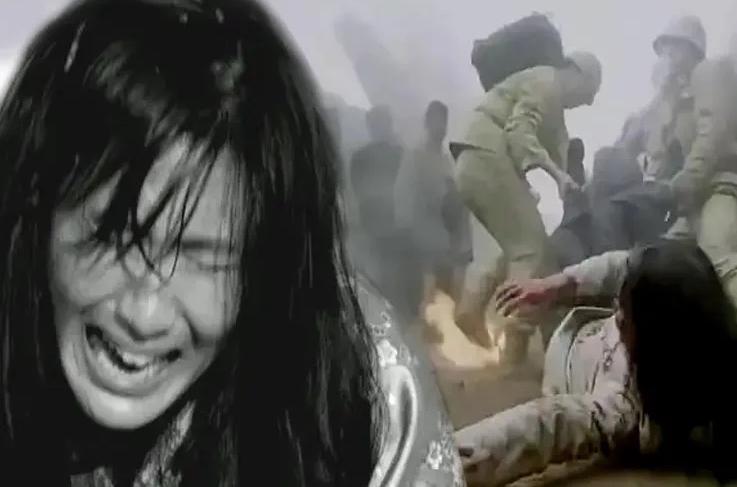 当时，日军折磨了怀孕六个月的孕妇后
把她仰面绑在桌子上，让她一丝不挂
然后强迫附