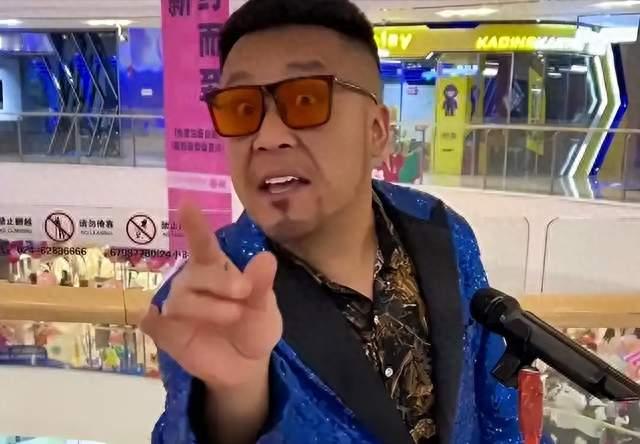 杨坤这31万赔偿款一分没留，但真正让我沉默的是他哭的那段话
