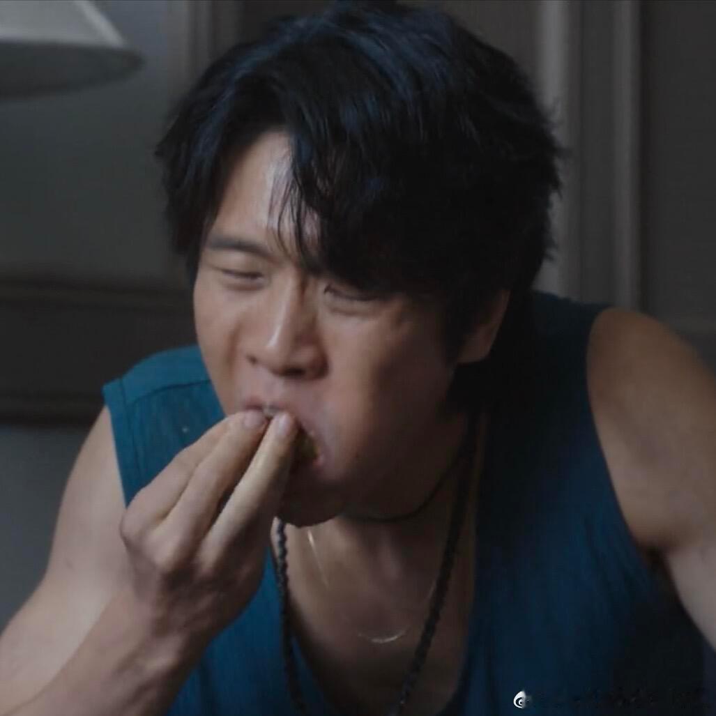 《低智商犯罪》情头，没换头像的有福了哈哈哈！谁懂！图3他俩爬井时那个肌肉真是赏心