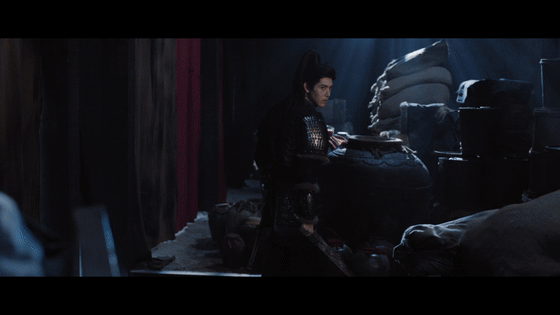 白日提灯第8集陈飞宇杀疯了段胥生前是沙身后是沙✨这句话一出来，瞬间就懂了他所有拼