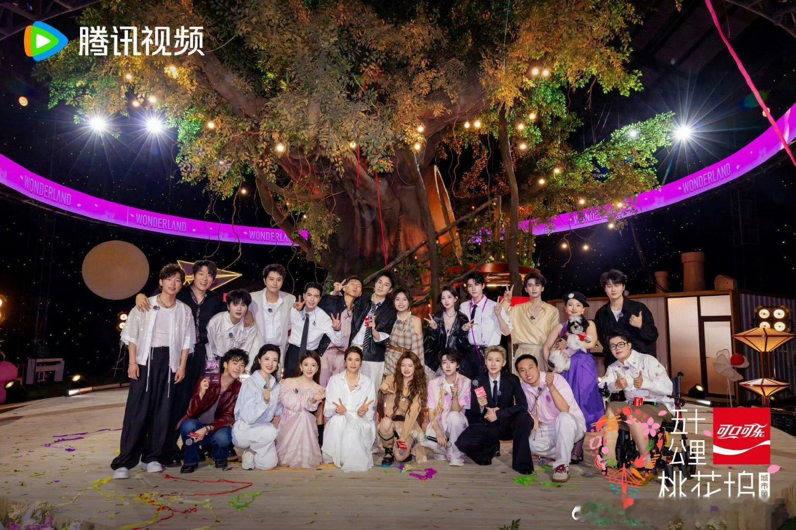 看完桃花坞6收官才明白桃花坞的意义桃花坞我一直把它当成下饭综艺去看，也是为了看哥