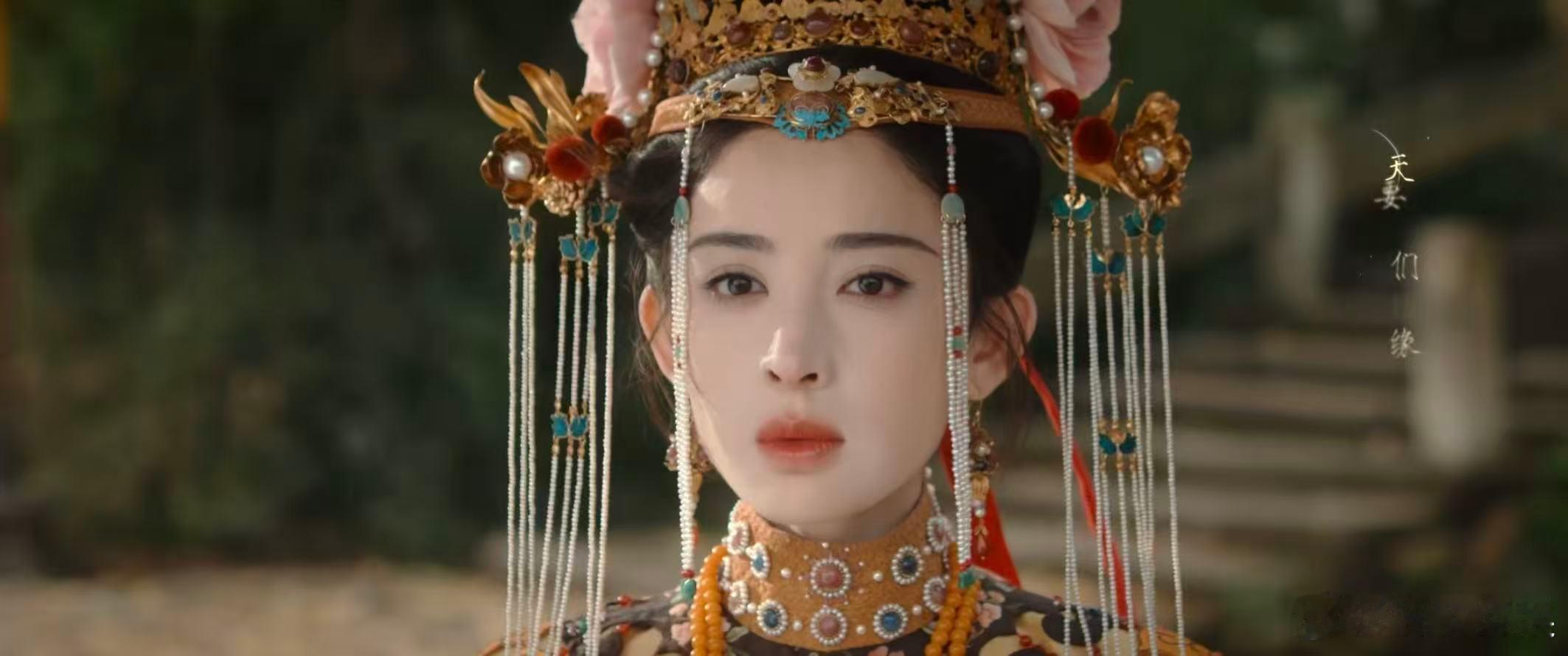 娜扎让荣善宝疯狂长出血肉 本来以为是个普通爽剧角色，结果被娜扎演活了！荣善宝不再