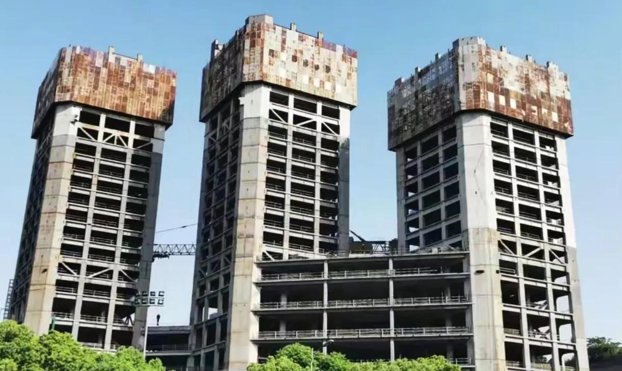 “这个判决真解气！”据7月8日报道，江苏盐城，一女子买下一套118万的房子，并支