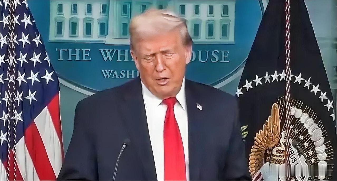 特朗普宣称“墨西哥湾”已改名“美国湾”，他还透露曾想将其命名“特朗普湾”但最终取