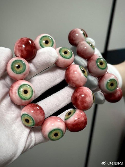 诡异美学拉满👁️仿真眼球手链 