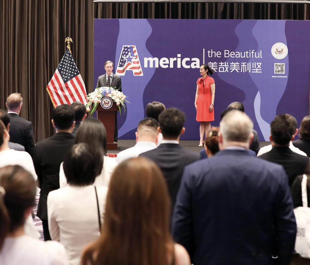 不得不说，美国人很会做公共外交
美国🇺🇸驻华大使伯恩斯发文说：“与来自东北的