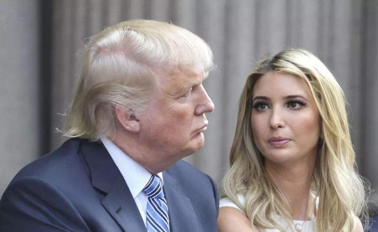 真是令人费解啊，特朗普在2017年任总统时，‌美国有35名精神科医生在《纽约时报