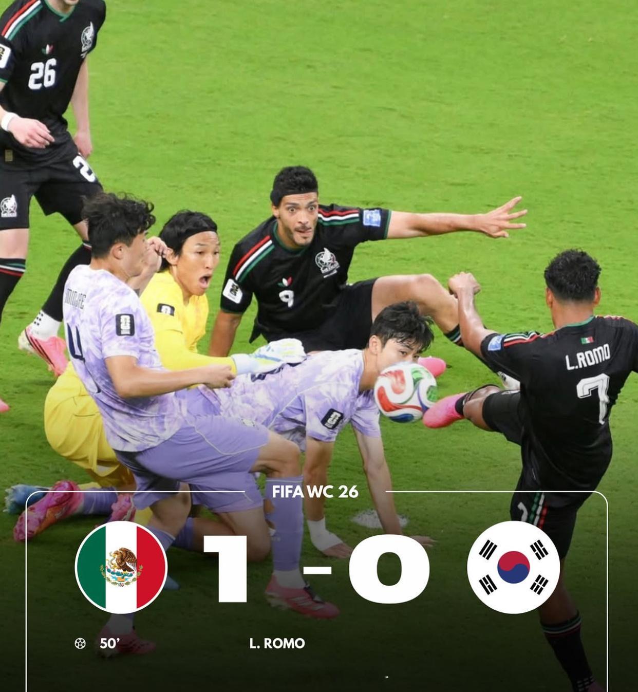 韩国门将巨大失误韩国队本场比赛失利后，下一场比赛必须要全力争胜了世界杯足球时光机