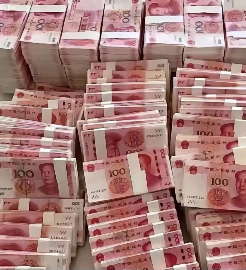 钱是会“挑人”的，越主动的人，越留得住财
 
钱这个东西，真的是有灵性的。
它不