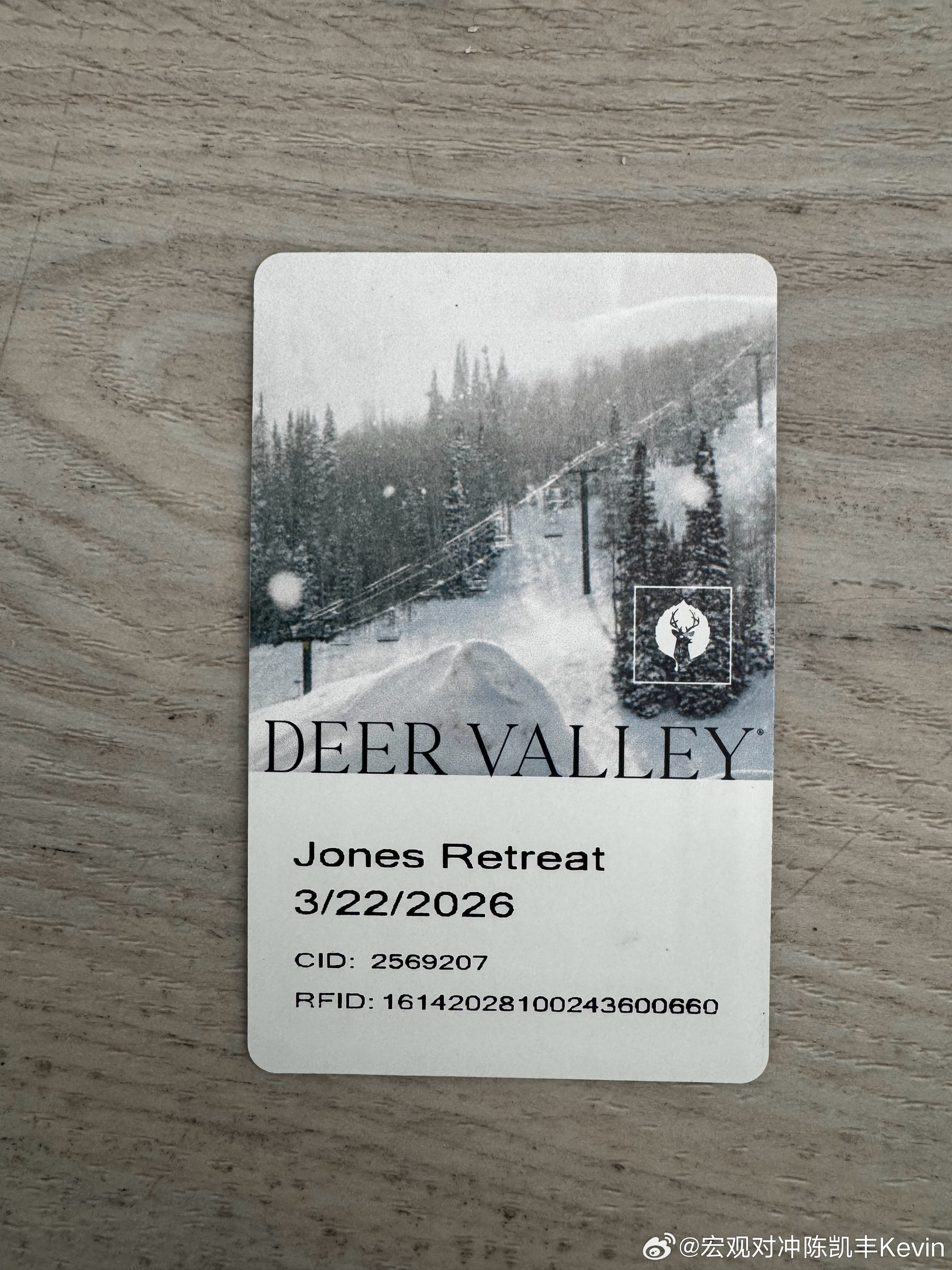 Deer Valley 雪季结束了，去年滑到4/15日 lol，收起了滑雪包，可