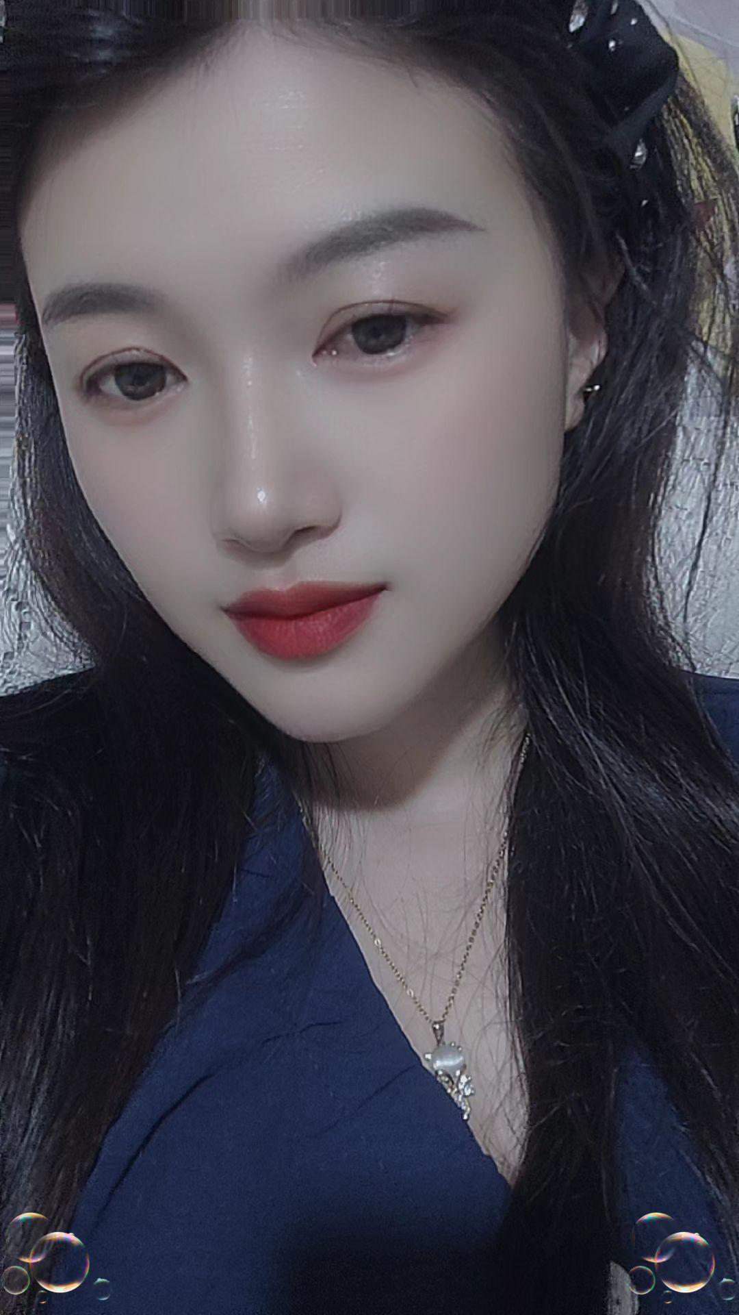 人到中年，一个很绝的心态，不解释，不讨好，大大方方爱自己，人生哪有那么...