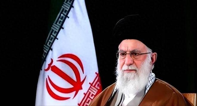 硬碰硬！伊朗强势复仇，9 国遭波及，霍尔木兹海峡直接掐断！

2026 年的波斯