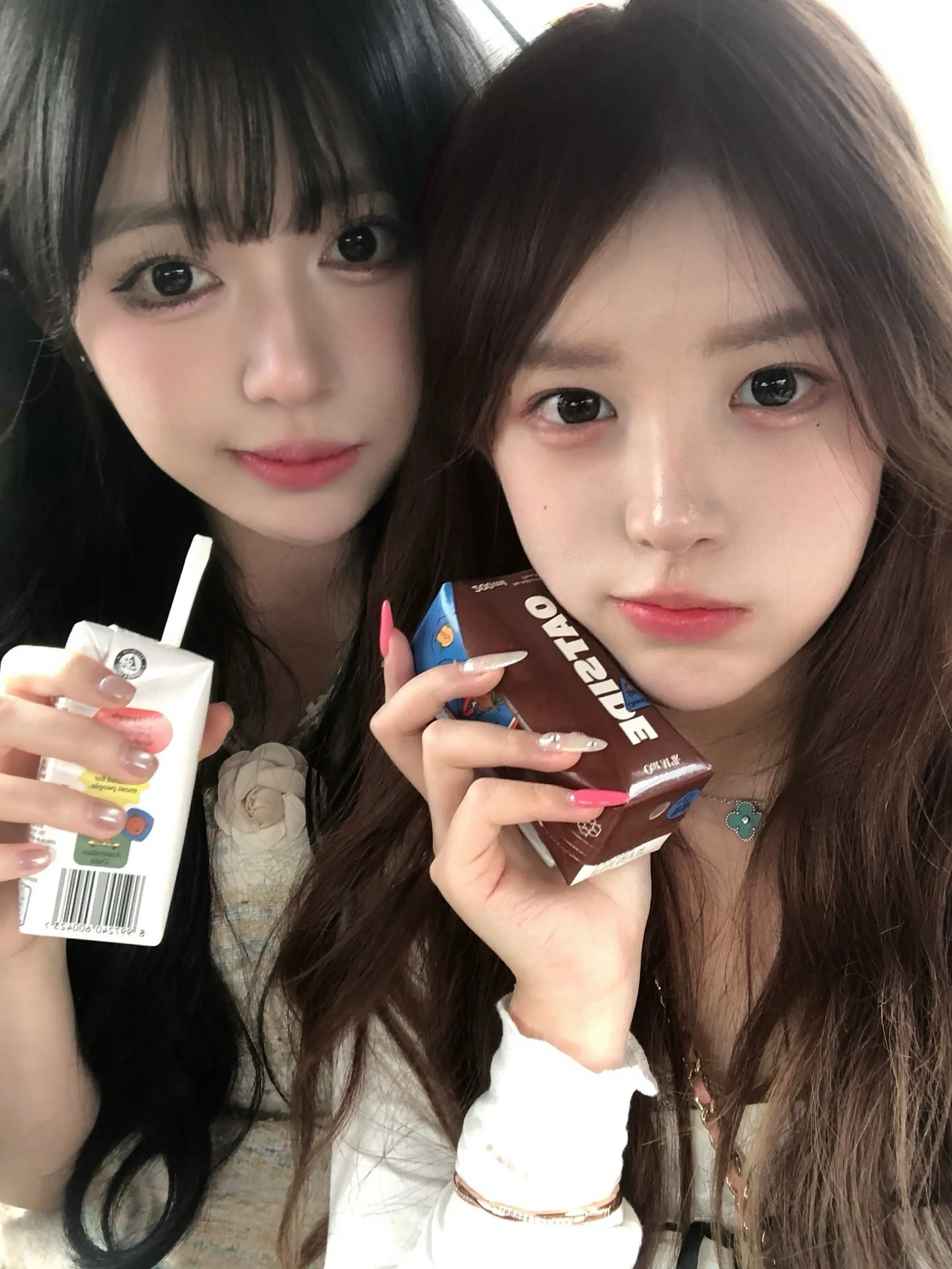 我真的没办法不和她玩 如果她是坏女孩那我也当坏女孩