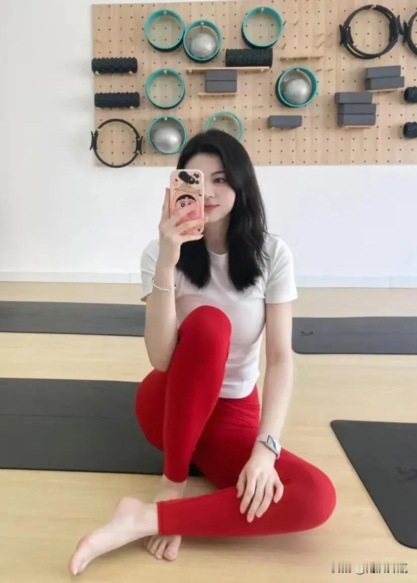 好身材是炼出来的，好品格是修出来的。