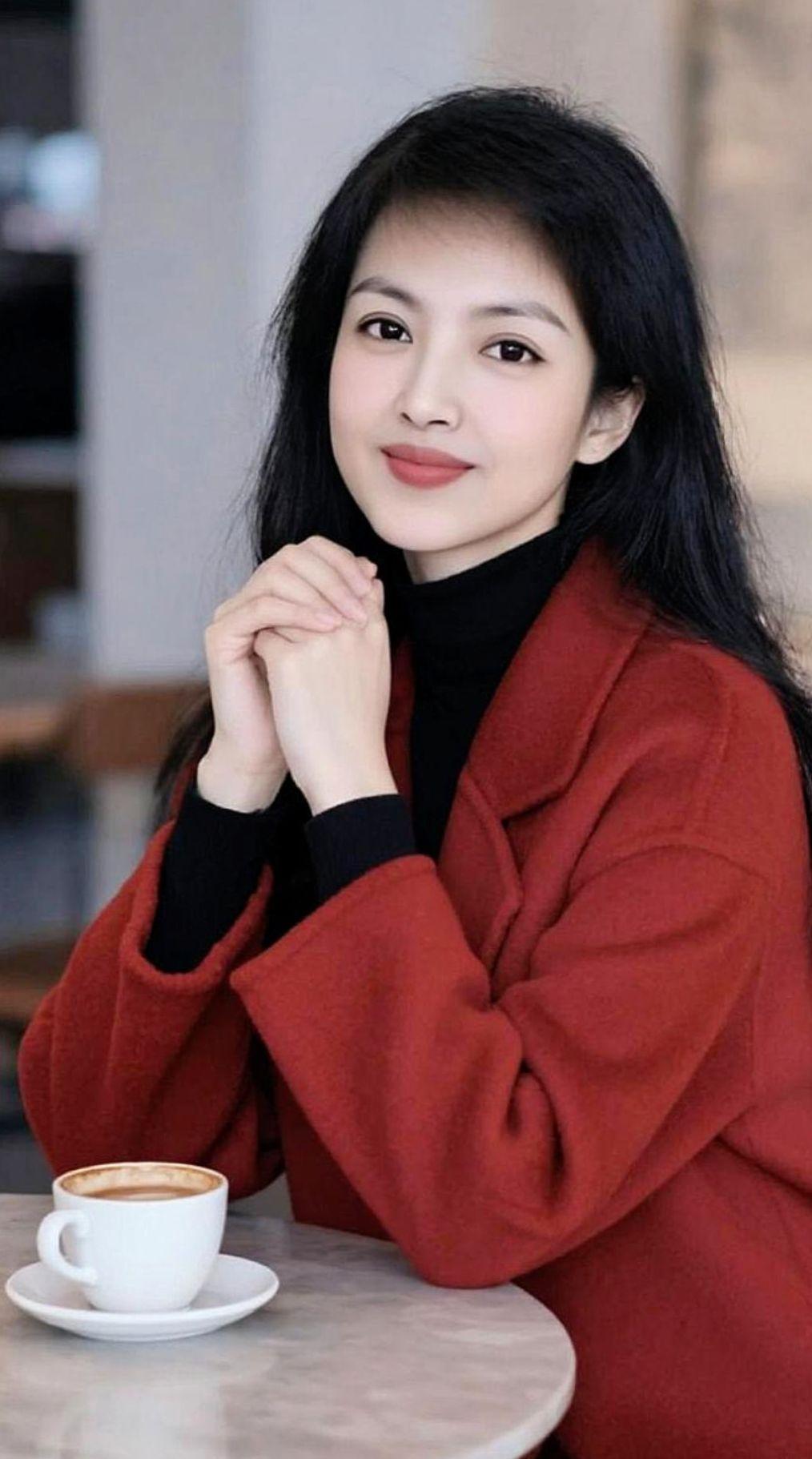 愿所有美好如约而至 AI暖咖氛围感写真