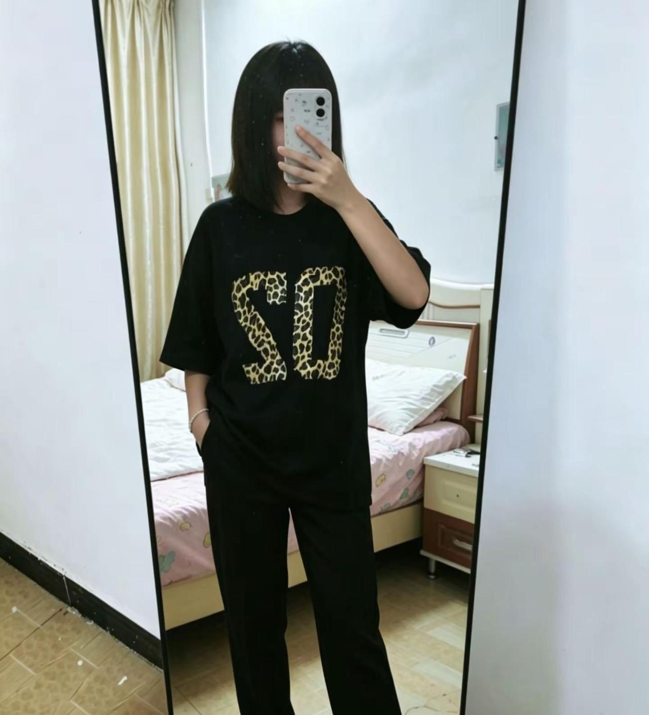 漂亮的女生互相欣赏 低级的猪精说三道四