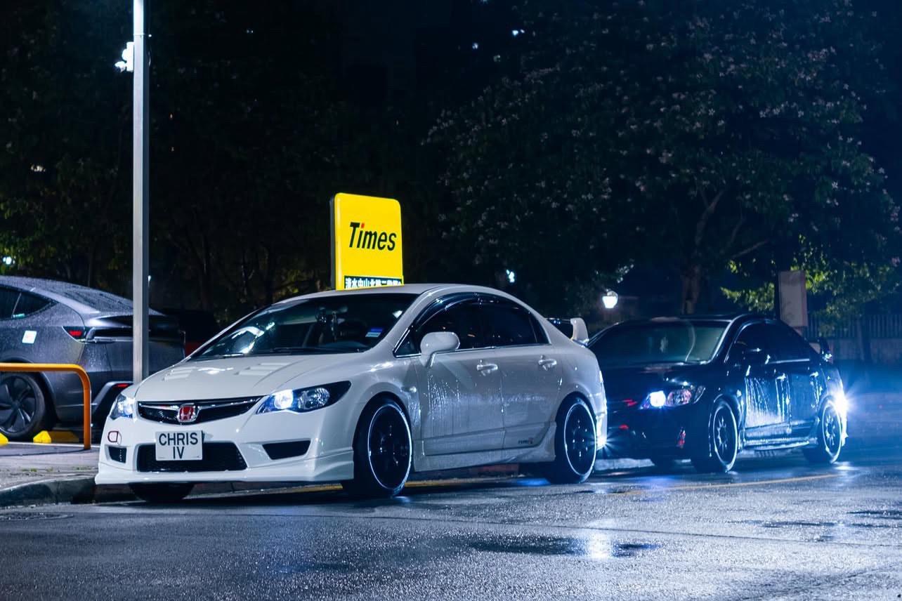 童年的梦境可笑的就像是乌云隐藏着。