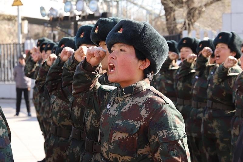 火箭军“东风第一旅”的新年祝福太让人动容了！这可不是普通的拜年，而是战略导弹部队