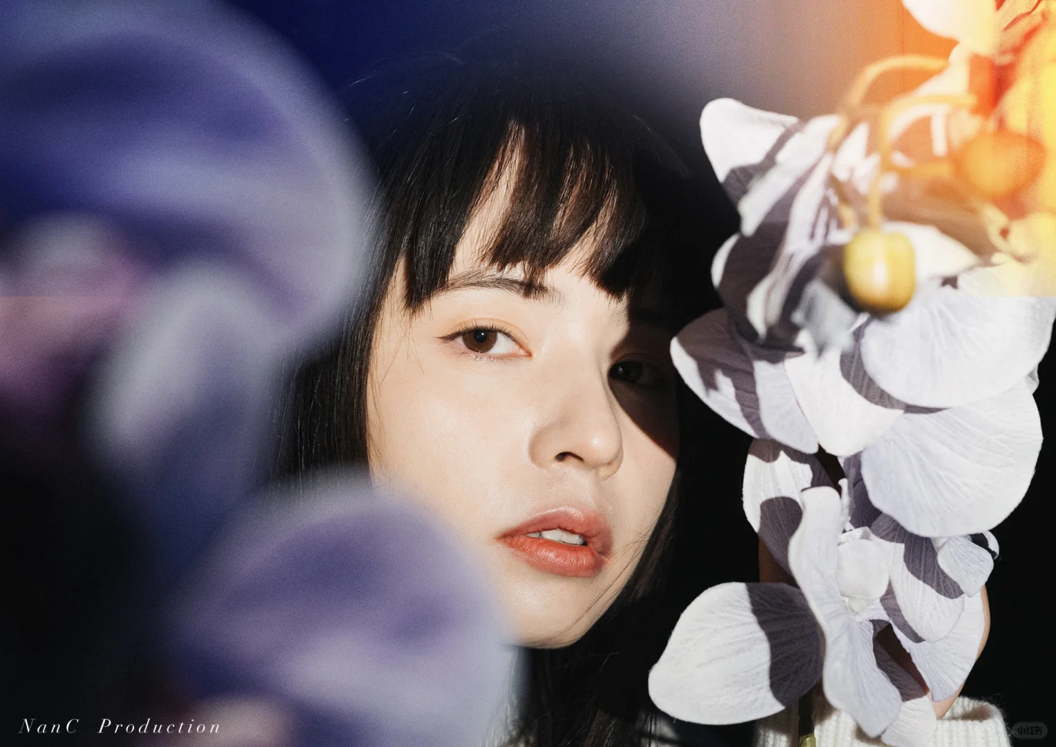 如果只能选一颗定焦头拍人像，我选35mm