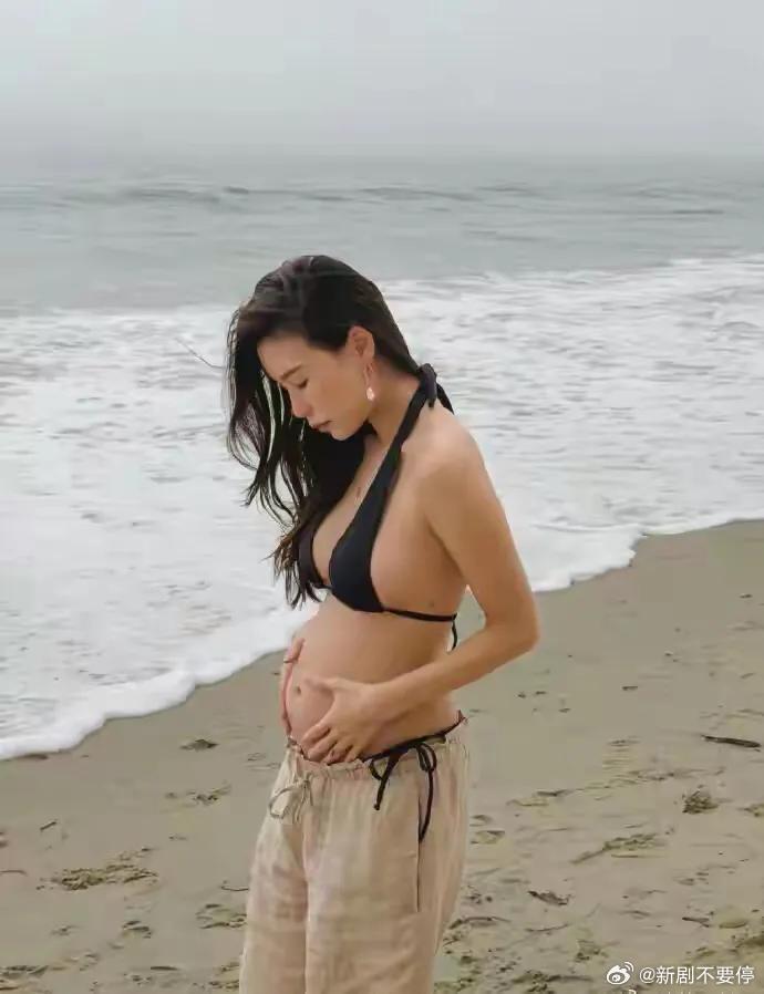 高以翔前女友BeIIa官宣怀孕从痛失挚爱到喜迎新生，Bella官宣怀孕太好哭！与