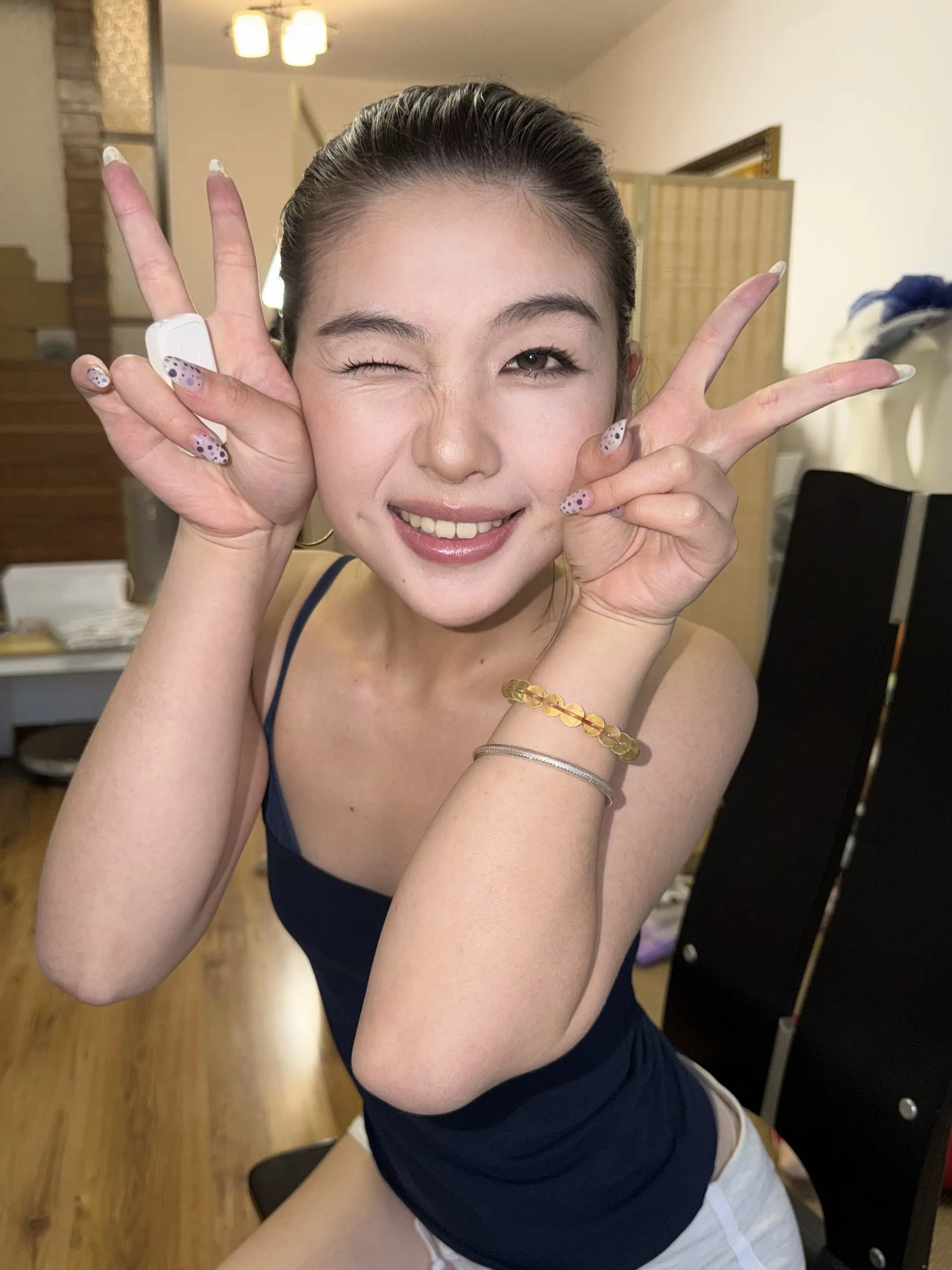 哦哦。还在驿站