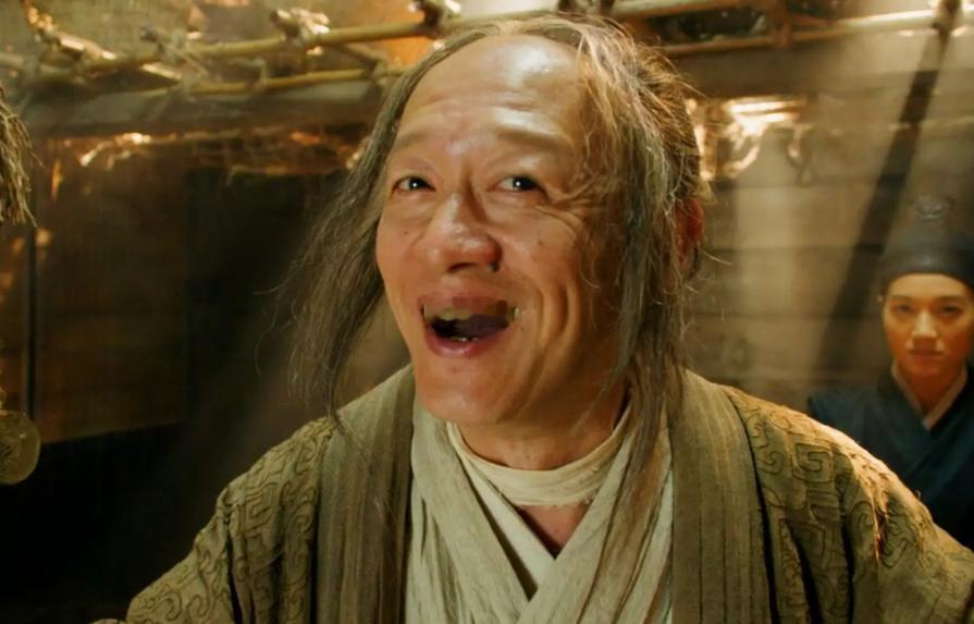 为什么刚杀了魏忠贤，大明朝就垮了？原因很简单，魏忠贤不讲理。
 
天启七年，魏忠