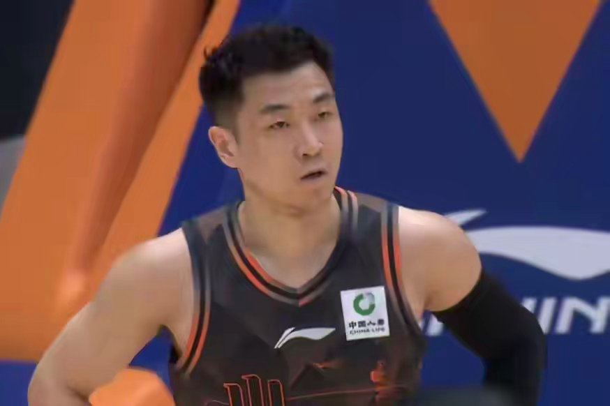 重磅热度拉满！杨瀚斯NBA新秀赛季正式收官，球队新股东高度认可未来前景北京时间4