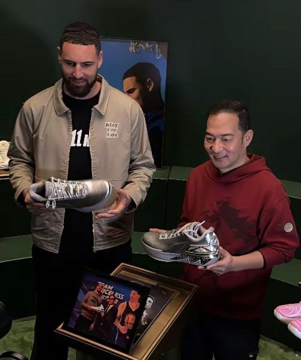 今日NBA两大消息。今日由于NBA全明星赛开始了，所以没有NBA比赛，但仍然有两