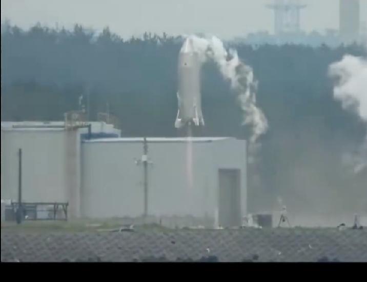 日本RV - X可重复使用火箭首次飞行，实现了火箭回收成功。在回收过程中，火箭落