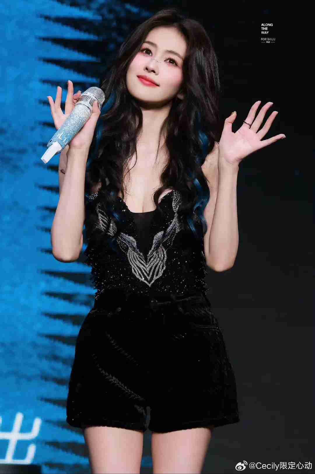 我的今日状态：😁轻松愉快
我这里的天气：☀️晴天