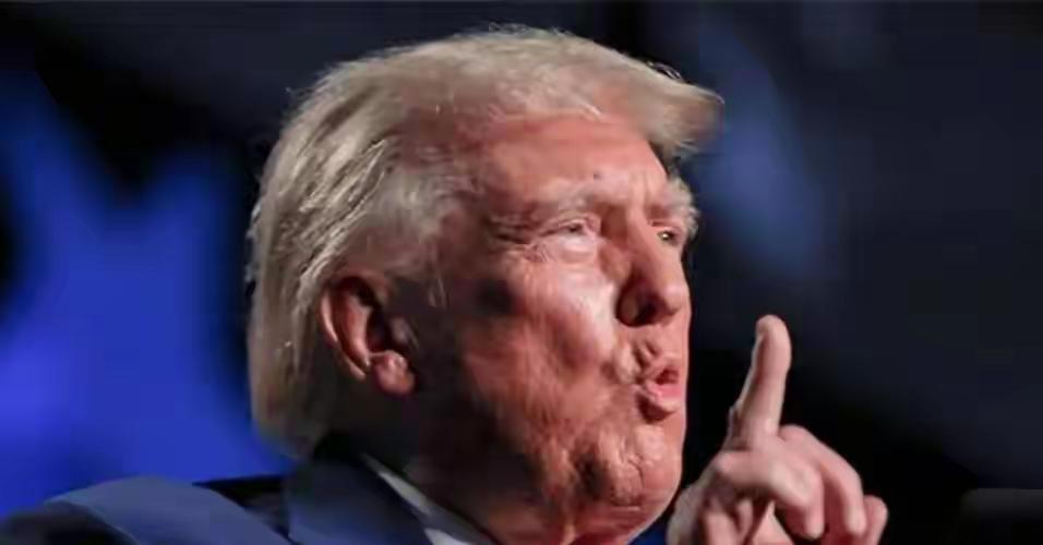 美军打完了委内瑞拉，掳走马杜罗，又开始四处出兵，威胁格陵兰，剑指伊朗，胡塞。现在