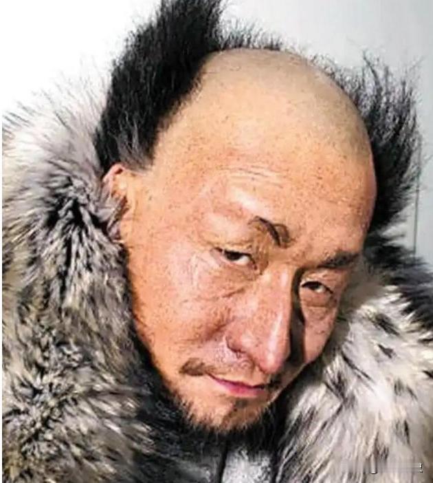 东北匪首座山雕在1947年落网，他的最终结局，并非外界所传的病死在监狱里。甚至到