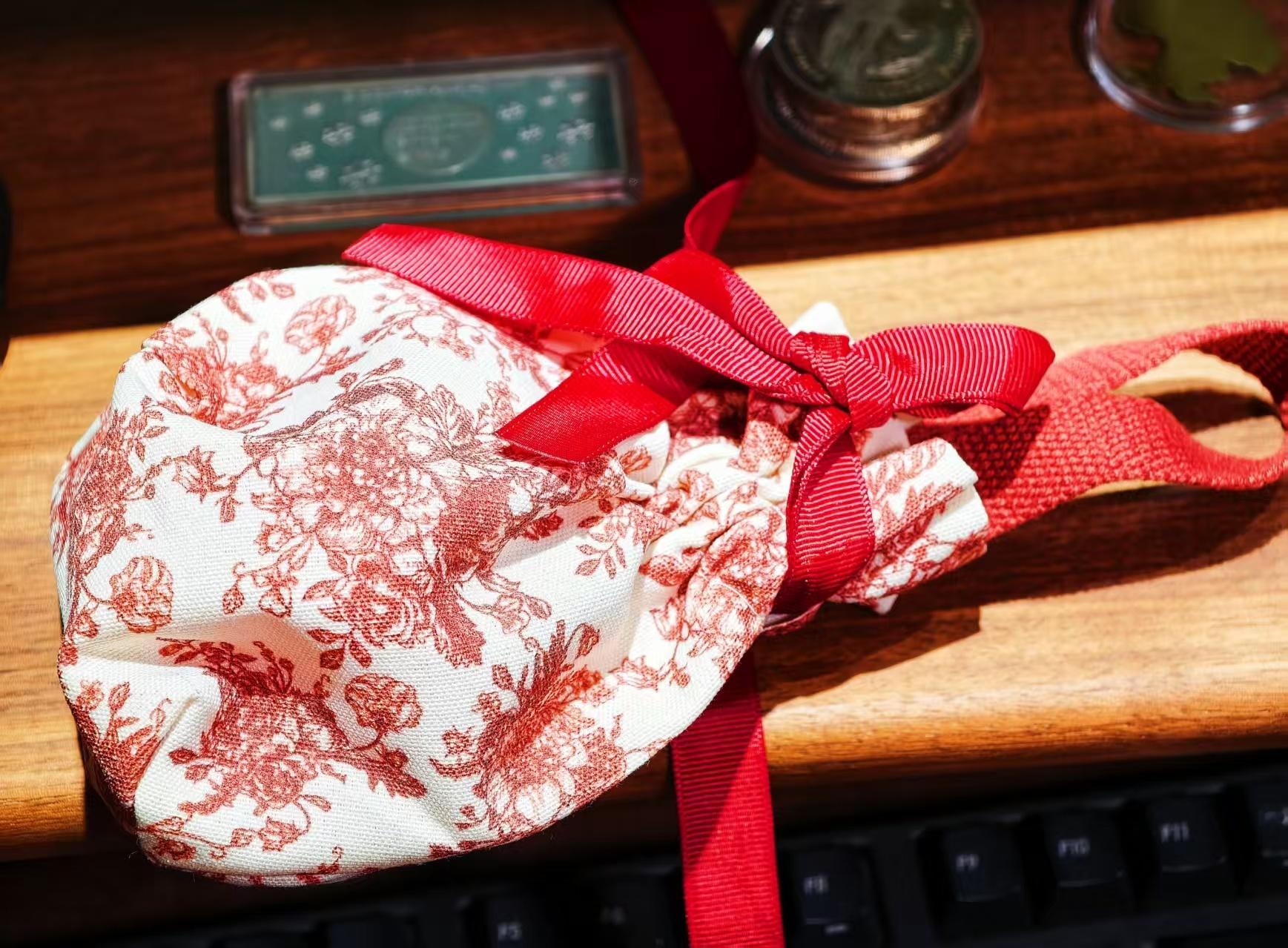 建议喜糖都按这个标准来 去年底收到的喜糖一看就很用心郎才女貌 很般配大家看看还不