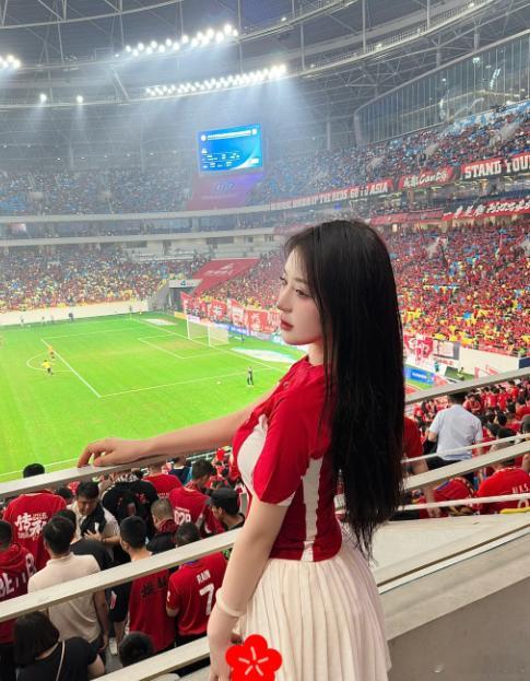 今晚看铜牌，明天看夺冠！联赛：002 亚奥赛队伍：越南U23vs韩国U23方向：