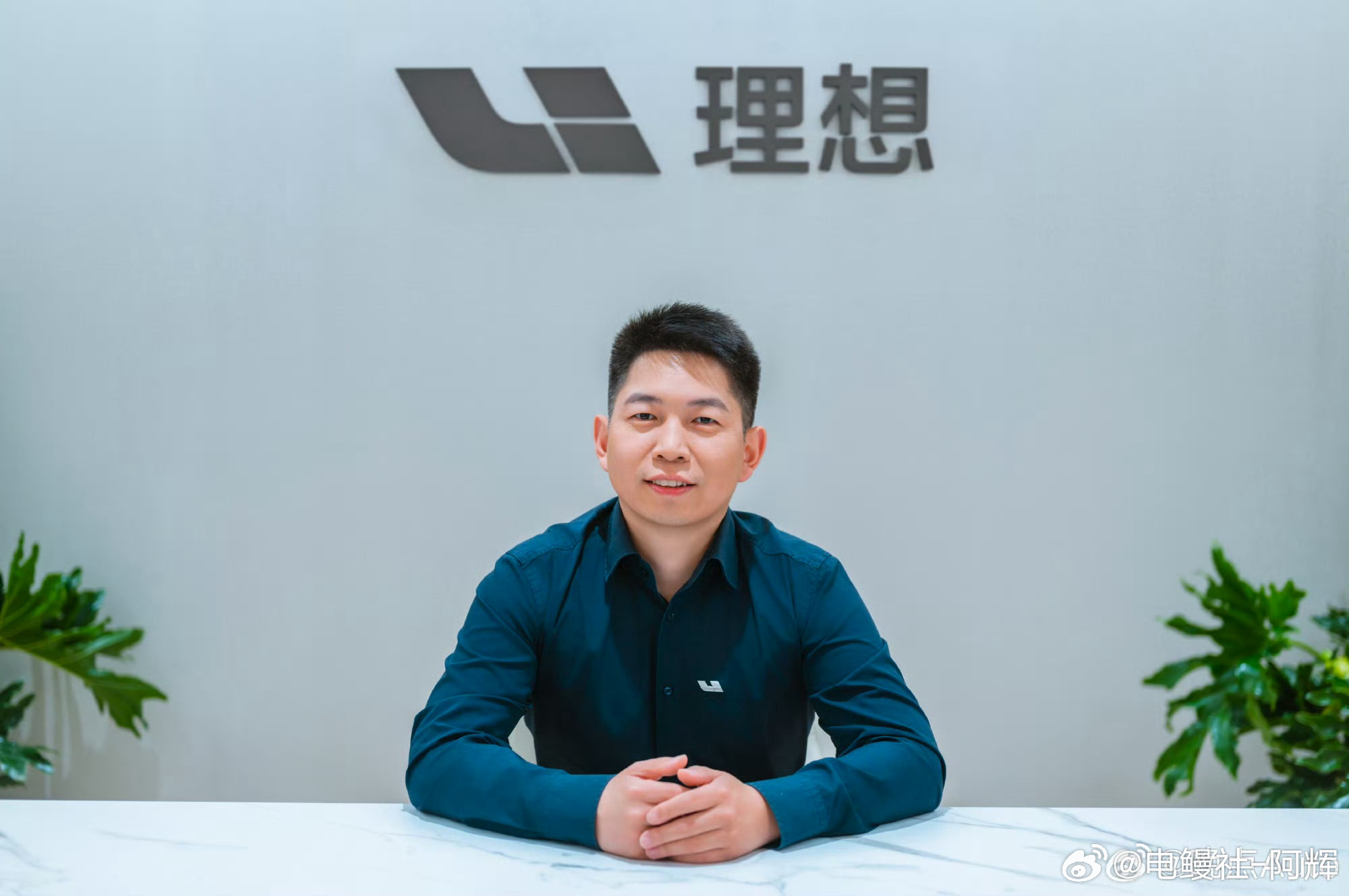理想高管称自研电池不为降本理想汽车又陷入电池漩涡，只能说有的供应商很有舆论打压实