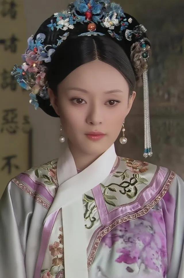 看网友开的脑洞还挺有意思——要是嬛嬛当年顺利晋了莞妃，日常造型说不定就是另一番模