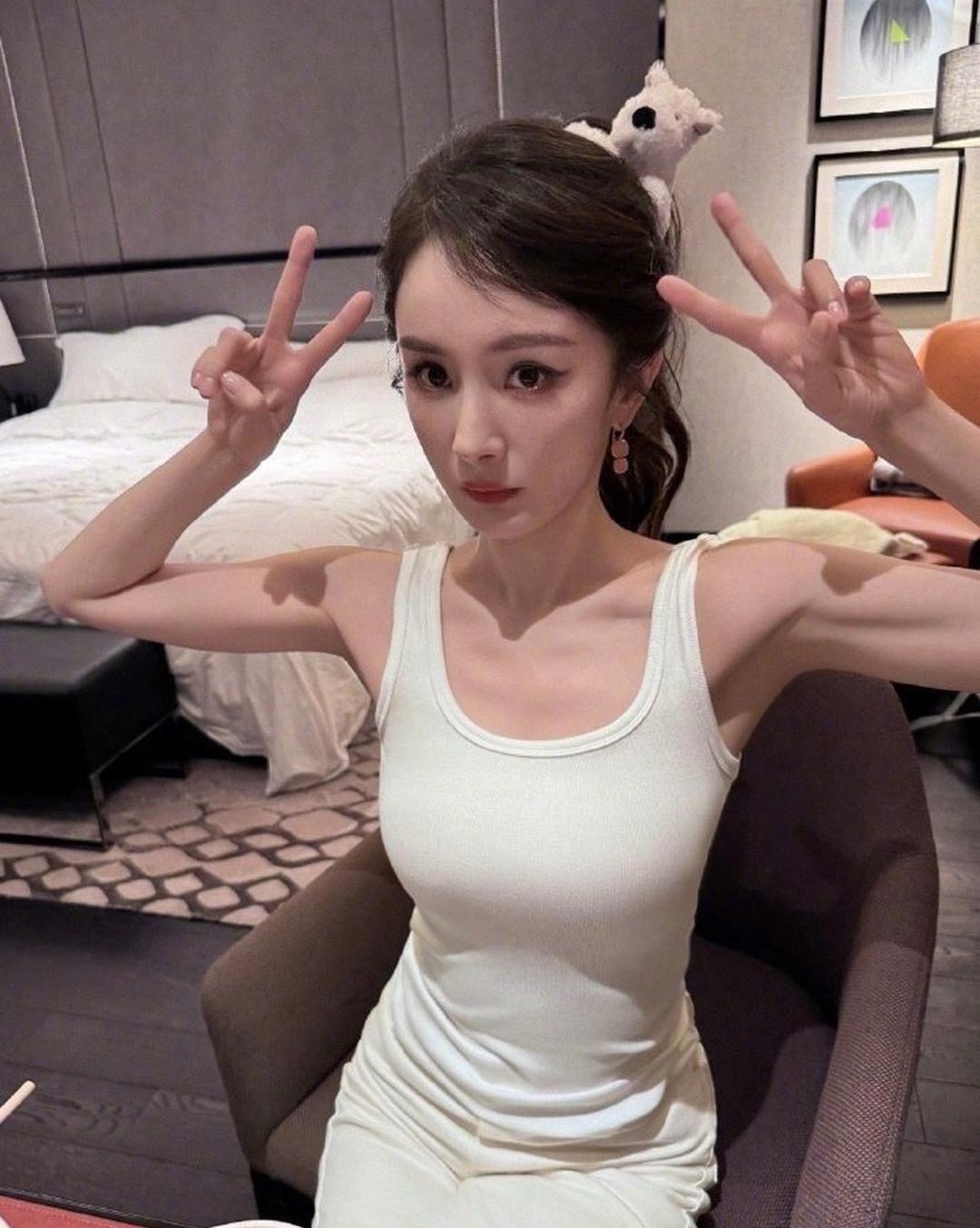 39岁的杨幂 不得不说状态真是太好了 美人老了还是美人 