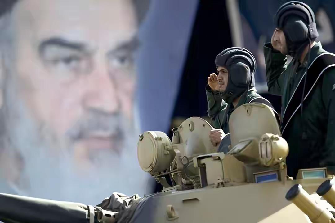 伊朗在劫难逃了，绝不是炸几下子的问题了，要变天要复辟了
最近美国在伊朗周边的军事