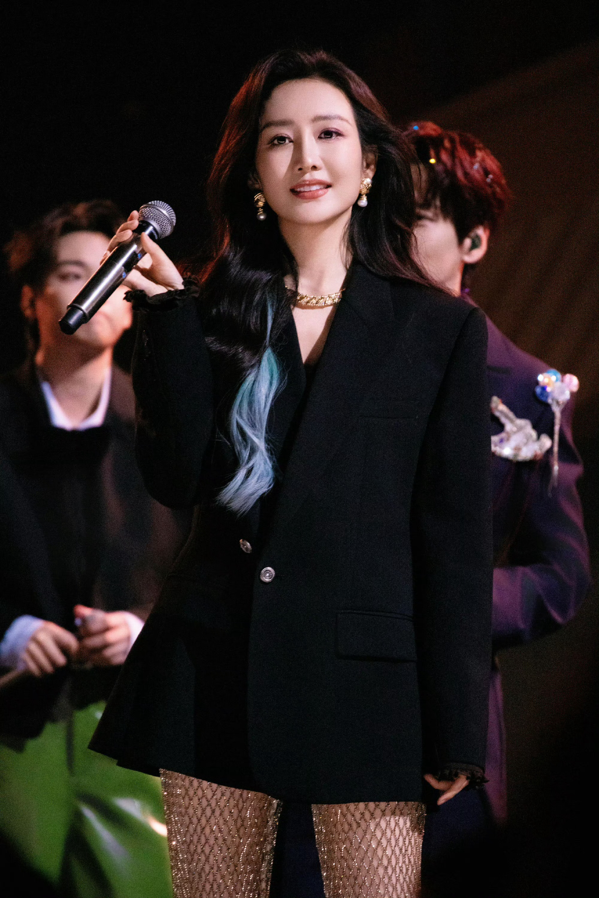 王鸥好一张高级精致的脸！最喜欢这套了～