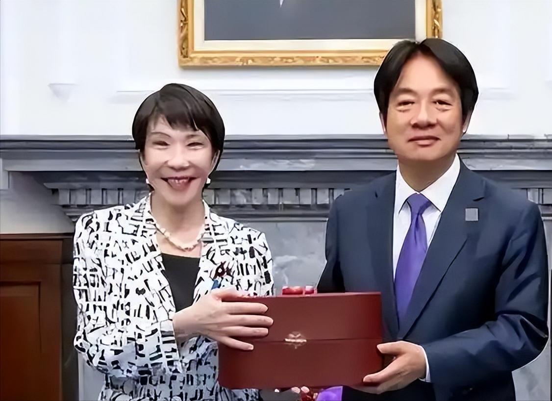 8月16日，台湾地区官方针对日本官员参拜靖国神社作出回应，表示“尊重日本社会对历