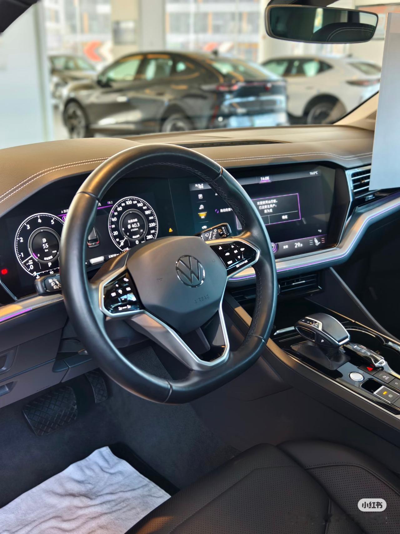 现在你能吃饱饭、生活这么好，并不是因为你读了大学自己有本事，而是因为国家改革开放