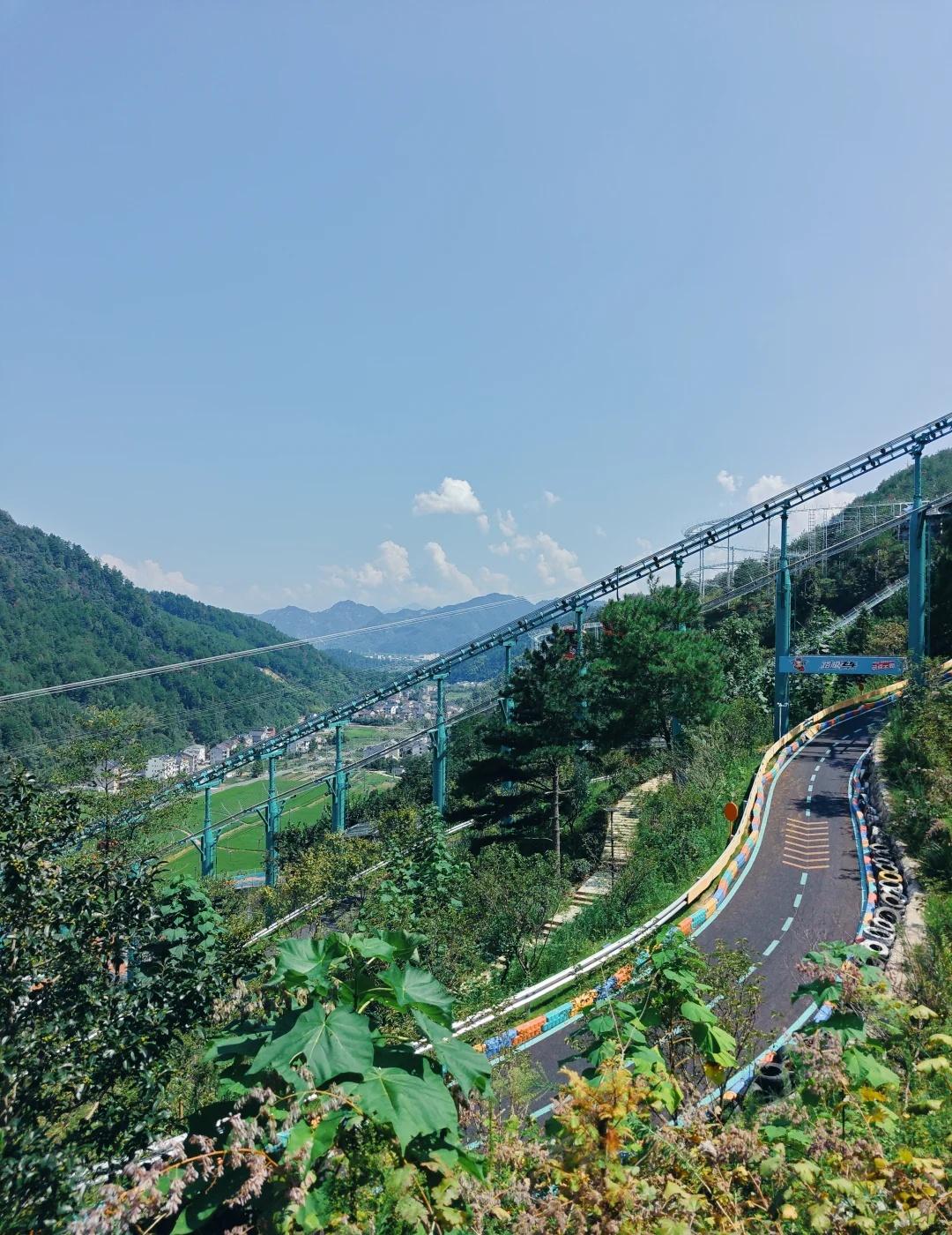 尖叫爆表！ 三渡山地公园极限挑战手册！
2026 第一个假期， 冲临安三渡！ 这