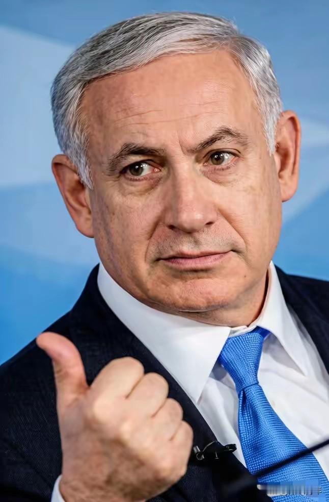 以色列消息！

这下咱们可算是开眼了。阿拉伯国家居然让以色列大兵扛着武器，直接驻