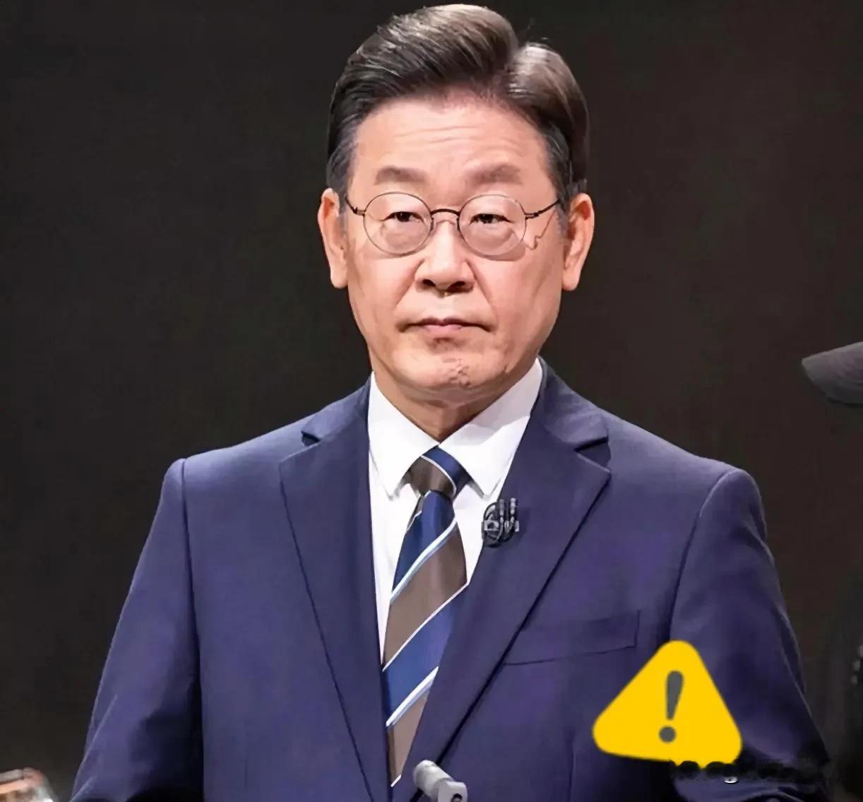 真的破防了！
60%的支持率！
韩国民调真是让人刮目相看。

前脚在上海谈物流，