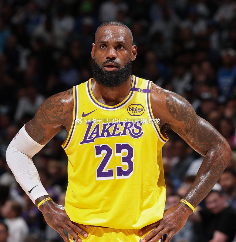 近日奥尼尔接受了《USA TODAY Sports》旗下数字体育新闻网站FTW专